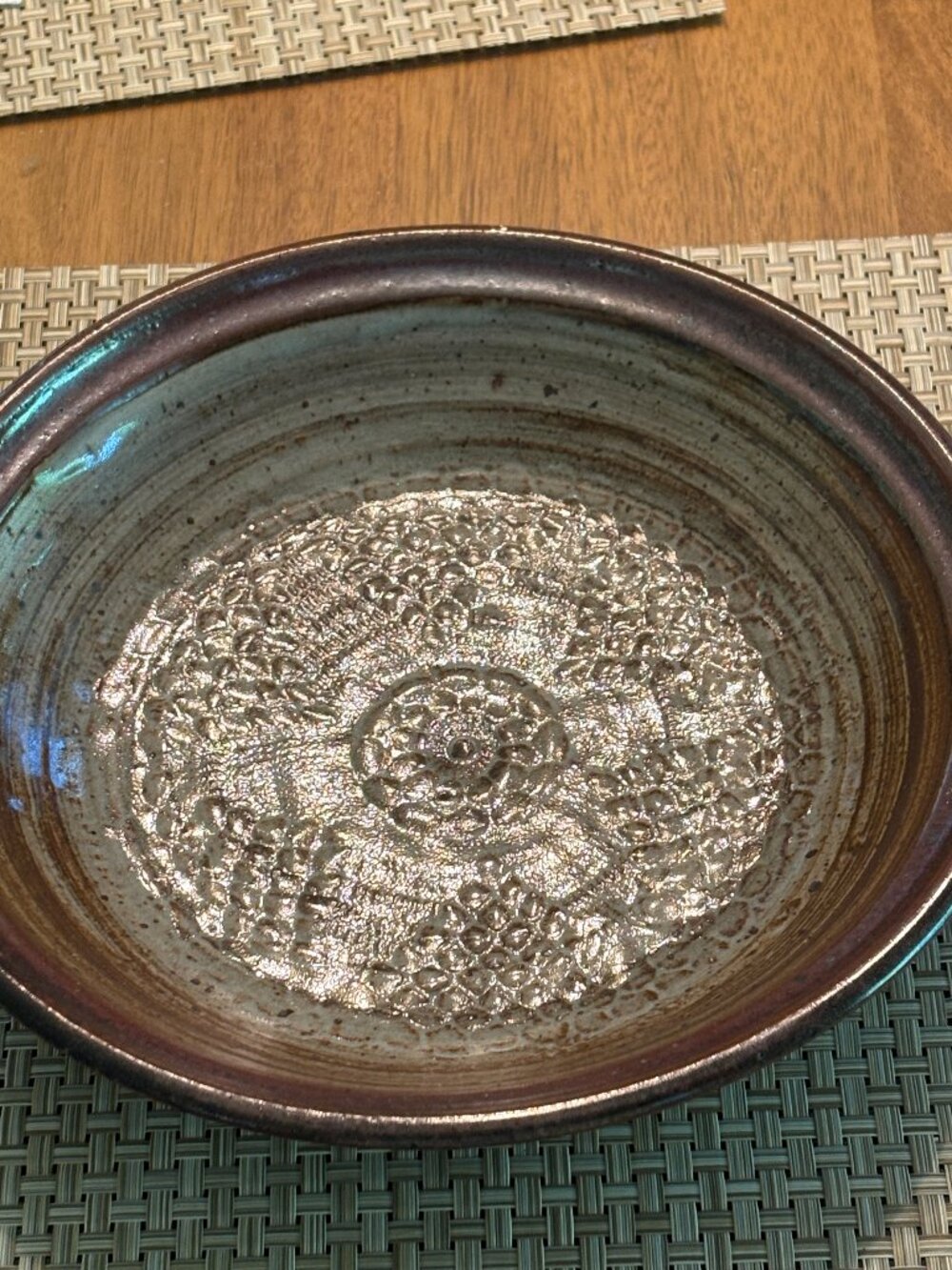 1980's Vintage  Large  11" Stoneware  Pottery Bowl - Picture 3 of 5